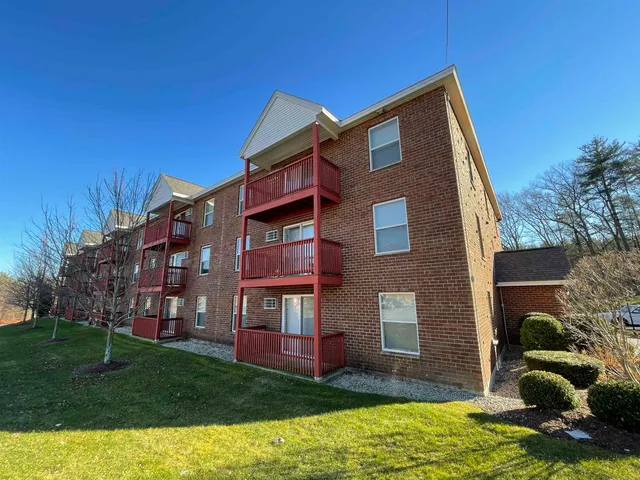 $2,064 | 95 Powers Street, Unit 73, Milford, NH 03055