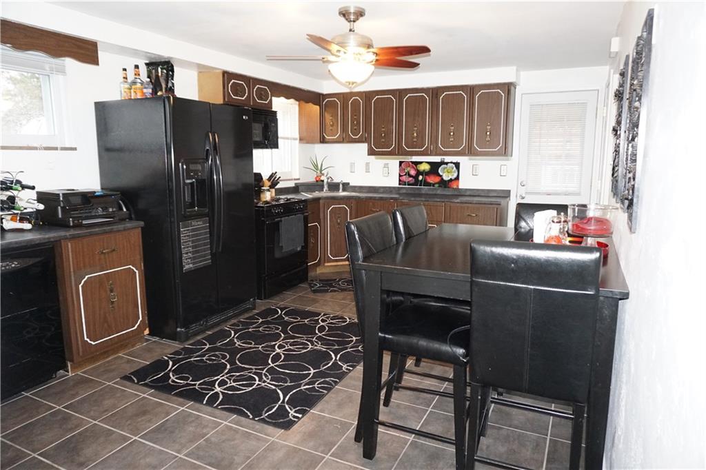 370 Wheeler Street McKees Rocks, PA 15136 - Photo 6 of 24 Gallery Image 6