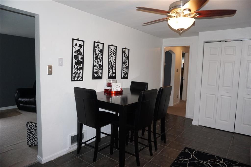 370 Wheeler Street McKees Rocks, PA 15136 - Photo 9 of 24 Gallery Image 9