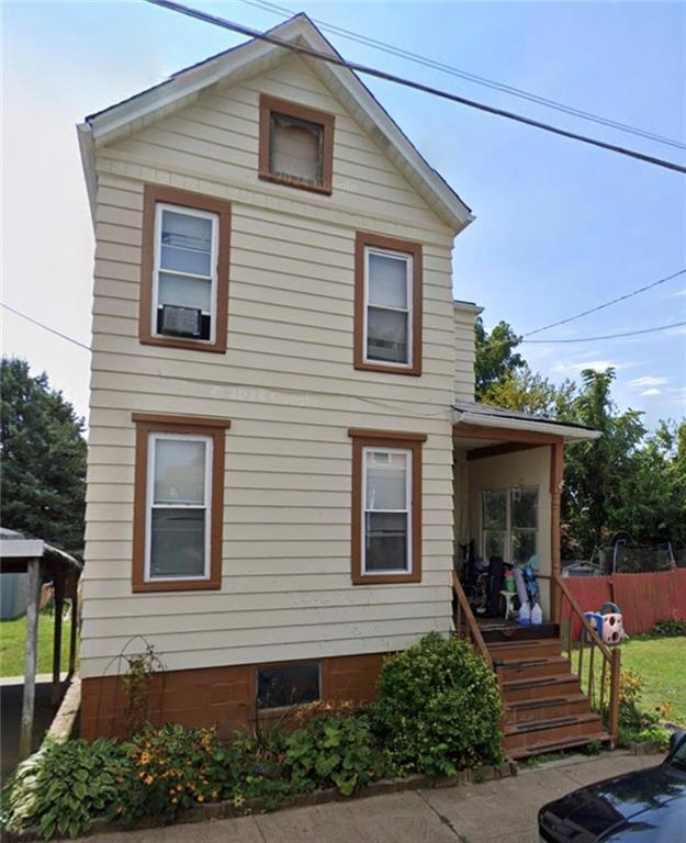 467 Reno Street Rochester, PA 15074 - Photo 1 of 13