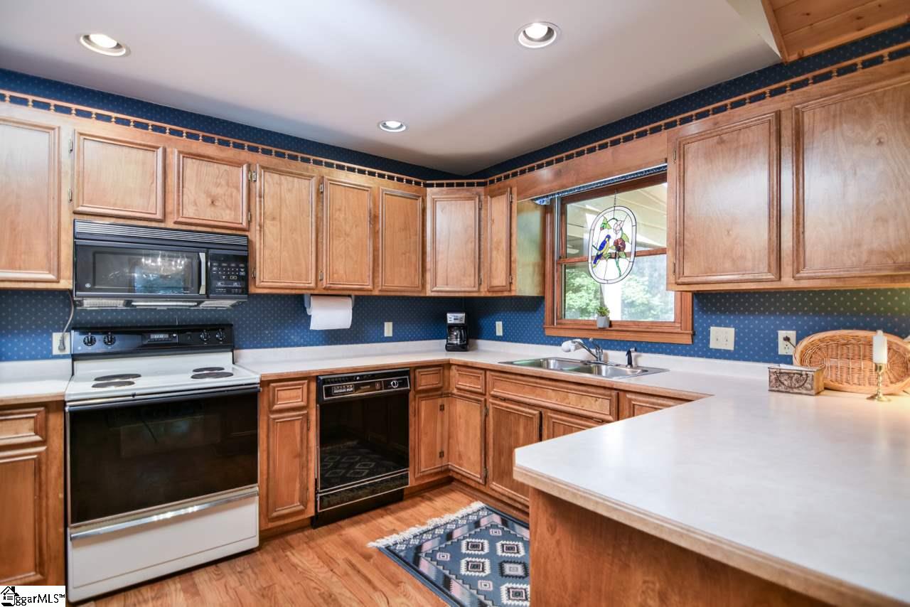 603 Cliff Ridge Drive Cleveland, SC 29635 - Photo 12 of 30