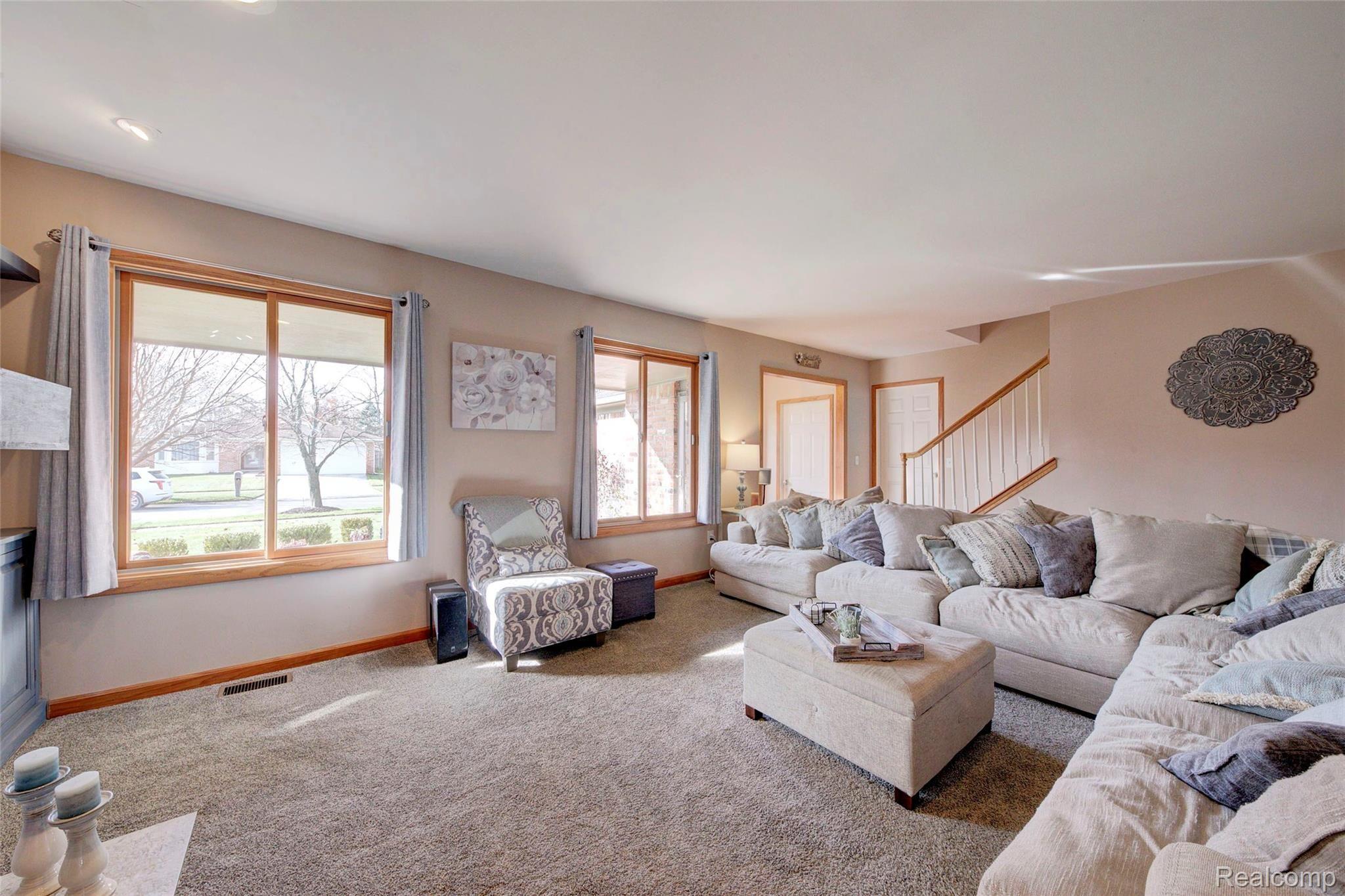 45264 Rector Drive Canton, MI 48188 - Photo 7 of 48 4H8A2044_5_6.jpg