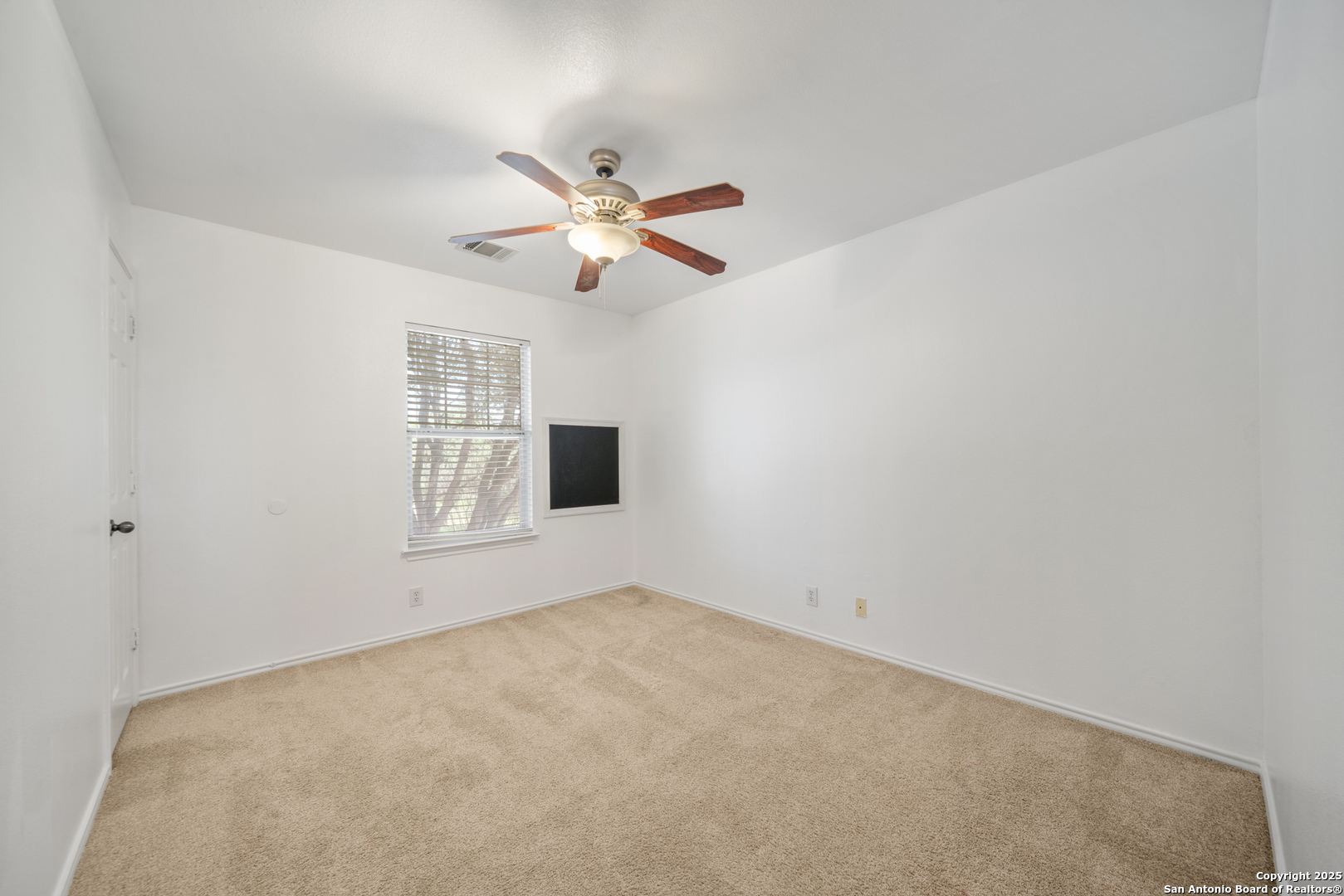 124 Rustic Trail Cibolo, TX 78108 - Photo 24 of 31 Gallery Image 24