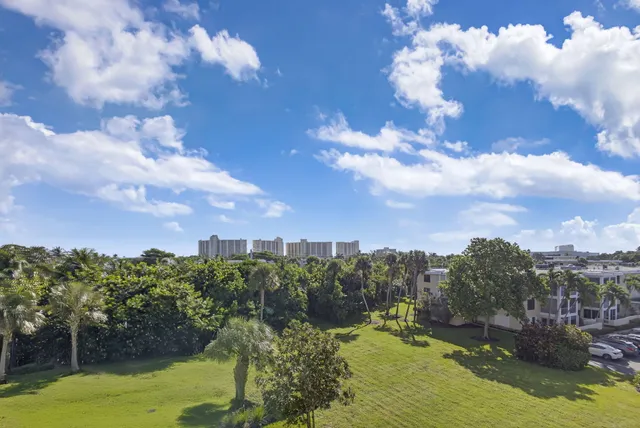 $465,000 | 300 North Hwy A1A, Unit C405, Jupiter, FL 33477
