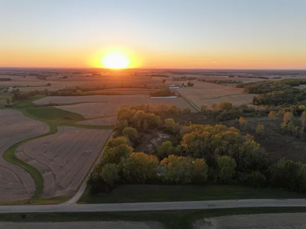 $44,900 | 4.3 M/l Acres County Road O, Shullsburg, WI 53586