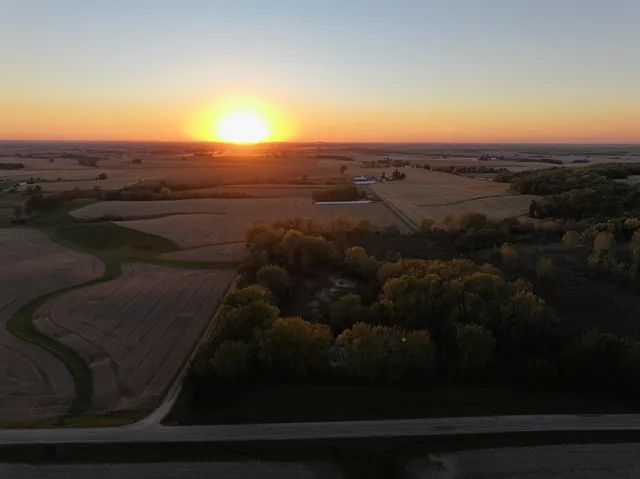 $44,900 | 4.3 M/l Acres County Road O, Shullsburg, WI 53586