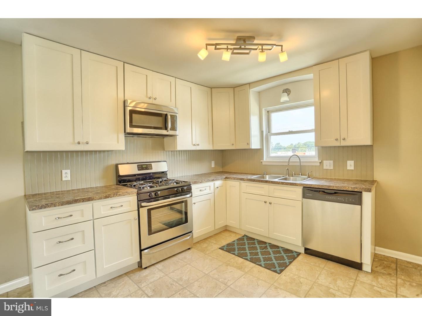 202 Hendel Street Shillington, PA 19607 - Photo 11 of 22 Gallery Image 11