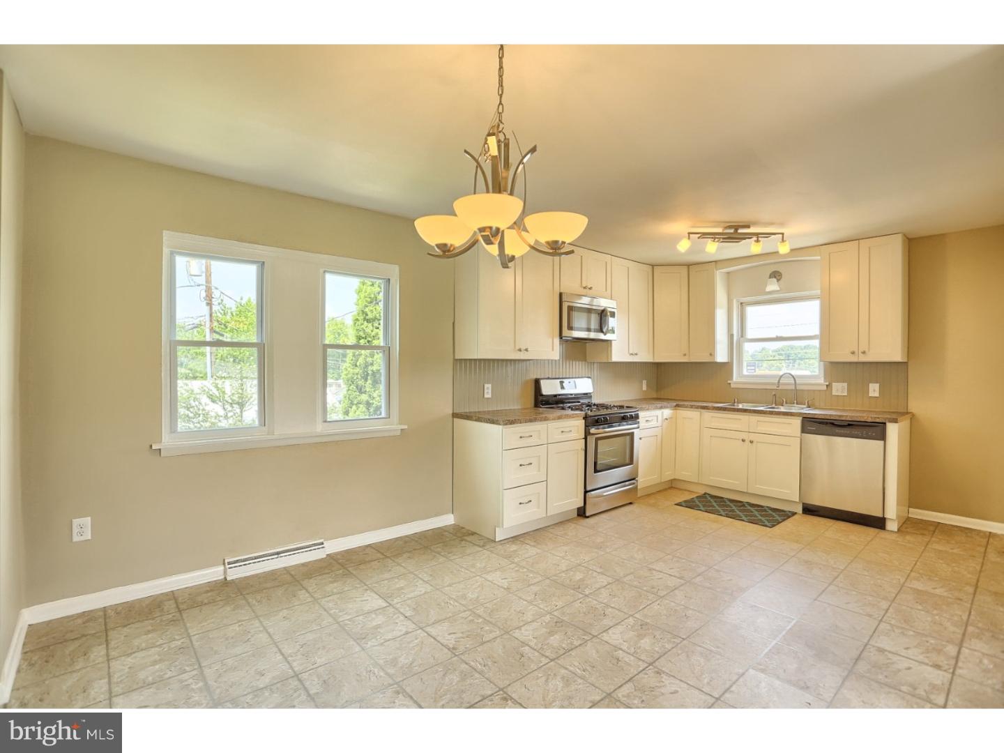 202 Hendel Street Shillington, PA 19607 - Photo 9 of 22 Gallery Image 9