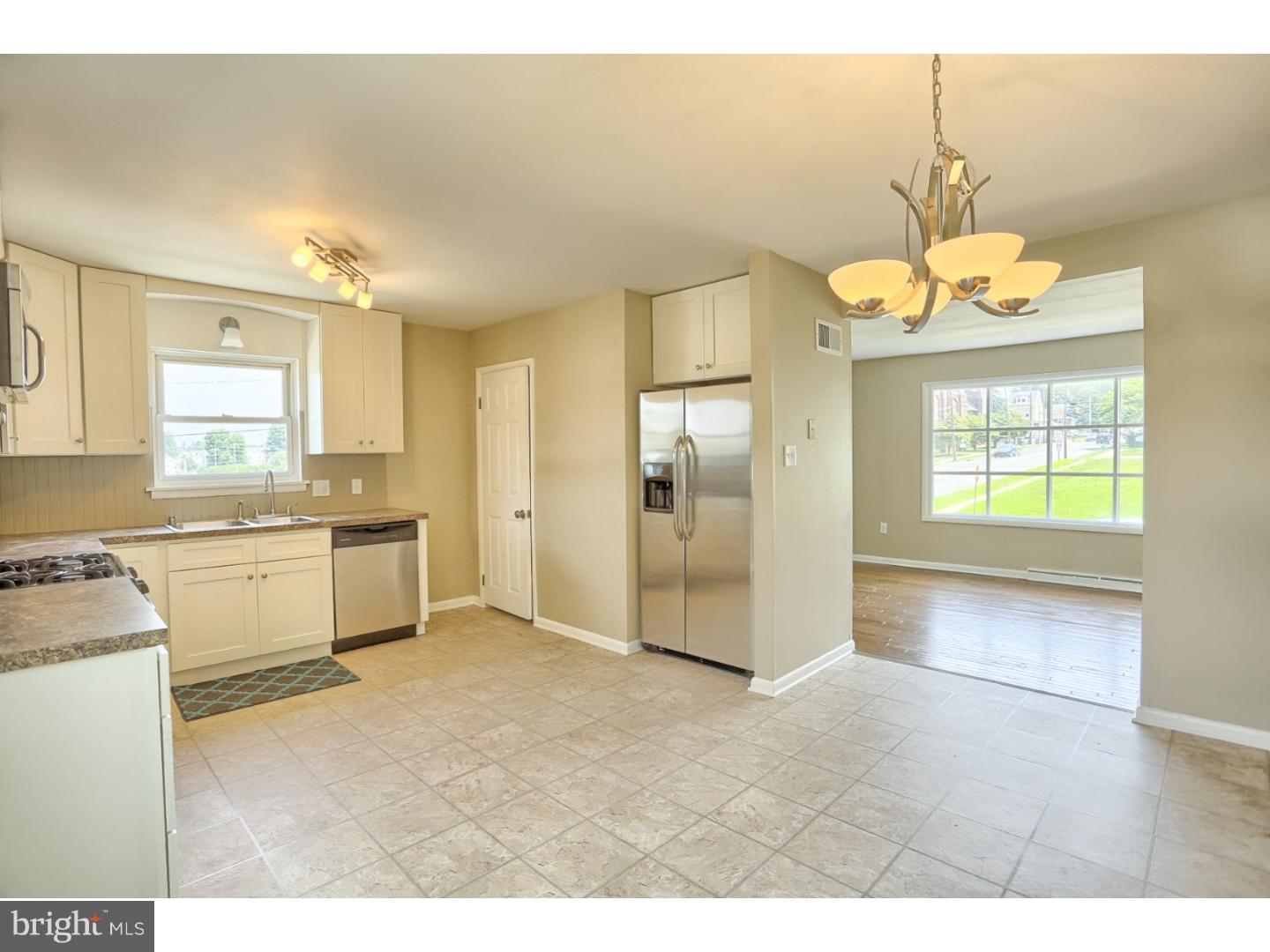 202 Hendel Street Shillington, PA 19607 - Photo 10 of 22 Gallery Image 10