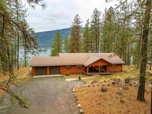 $750,000 | 2378 Eagle River Way, Kettle Falls, WA 99141