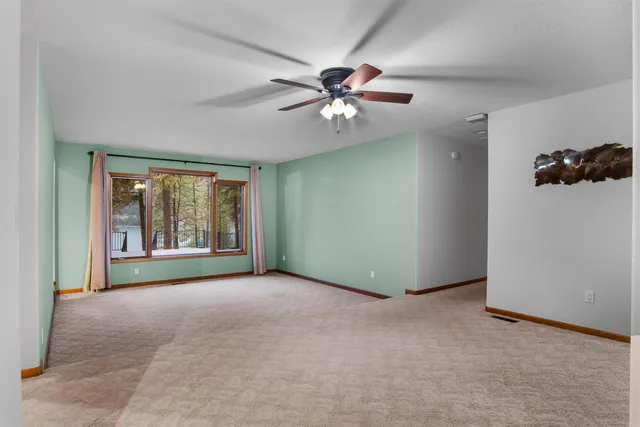 $750,000 | 2378 Eagle River Way, Kettle Falls, WA 99141