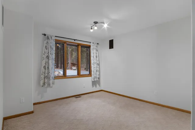 $750,000 | 2378 Eagle River Way, Kettle Falls, WA 99141