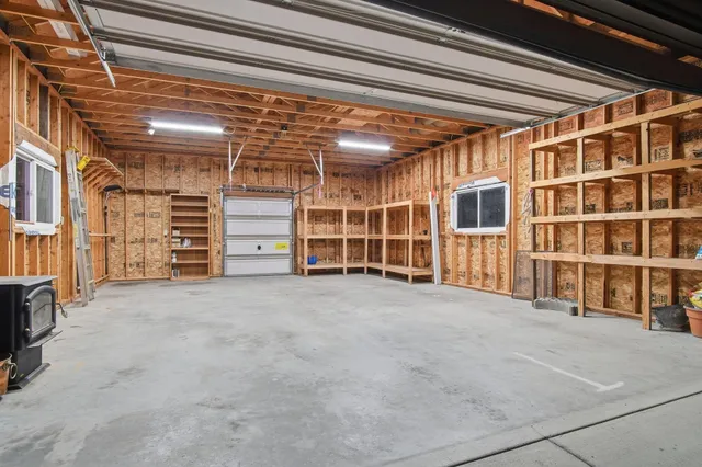 $750,000 | 2378 Eagle River Way, Kettle Falls, WA 99141