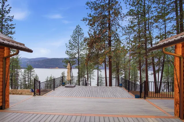 $750,000 | 2378 Eagle River Way, Kettle Falls, WA 99141