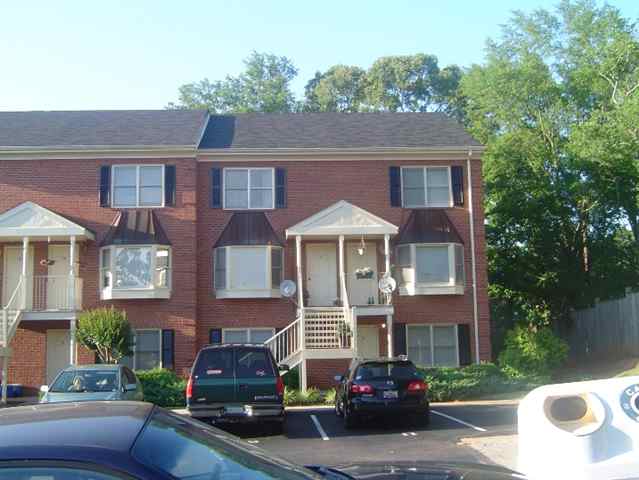 103 Calhoun Street, Unit CHADSWORTH COMMONS 1 Clemson, SC 29631 - Photo 2 of 2 Gallery Image 2