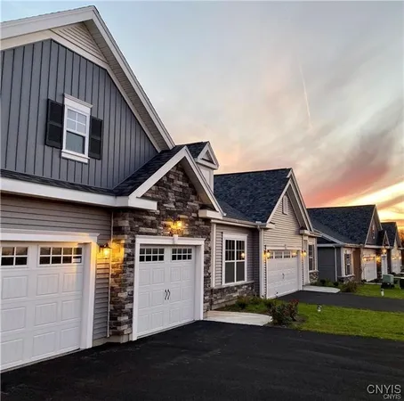 $3,250 | 20 Blue Heron Way, Lansing, NY 14850