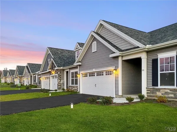 $3,250 | 20 Blue Heron Way, Lansing, NY 14850