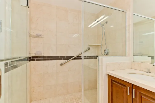 $6,700 | 1205 Pacific Highway, Unit 2806, San Diego, CA 92101