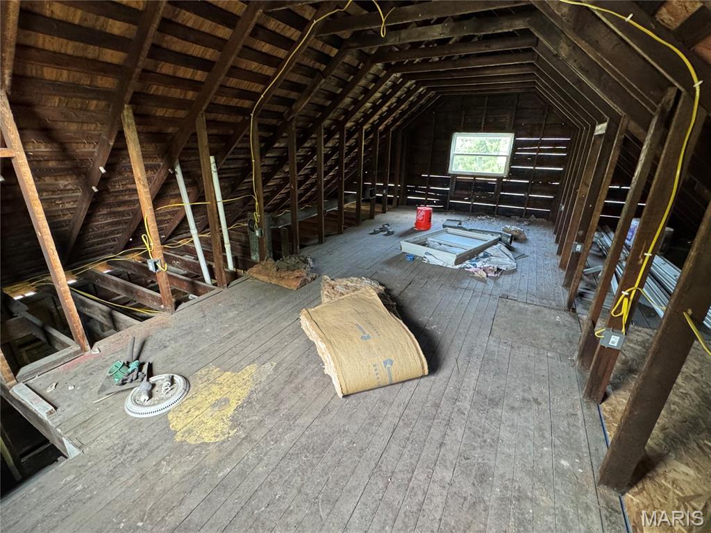 603 East Chestnut Street Gillespie, IL 62033 - Photo 8 of 12