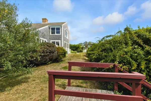 $2,000,000 | 60 Smith Heights Way, Eastham, MA 02642