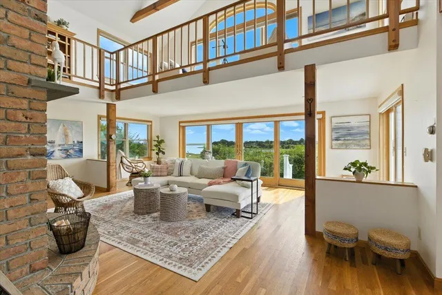 $2,000,000 | 60 Smith Heights Way, Eastham, MA 02642