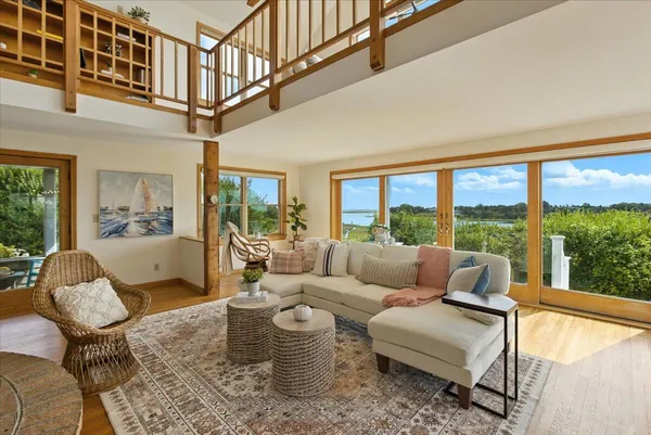 $2,000,000 | 60 Smith Heights Way, Eastham, MA 02642