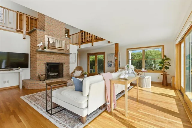 $2,000,000 | 60 Smith Heights Way, Eastham, MA 02642