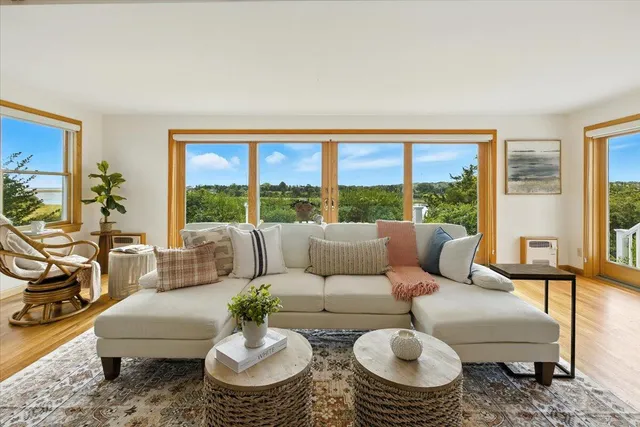 $2,000,000 | 60 Smith Heights Way, Eastham, MA 02642