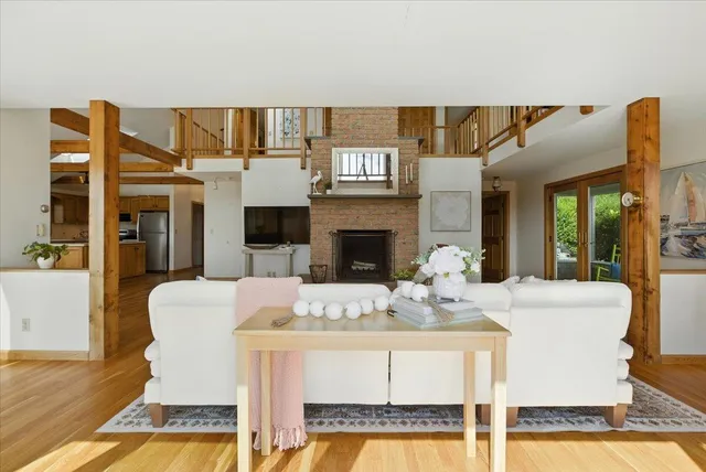 $2,000,000 | 60 Smith Heights Way, Eastham, MA 02642