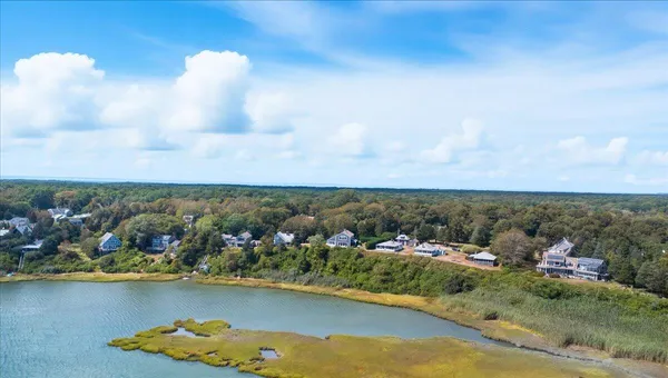 $2,000,000 | 60 Smith Heights Way, Eastham, MA 02642