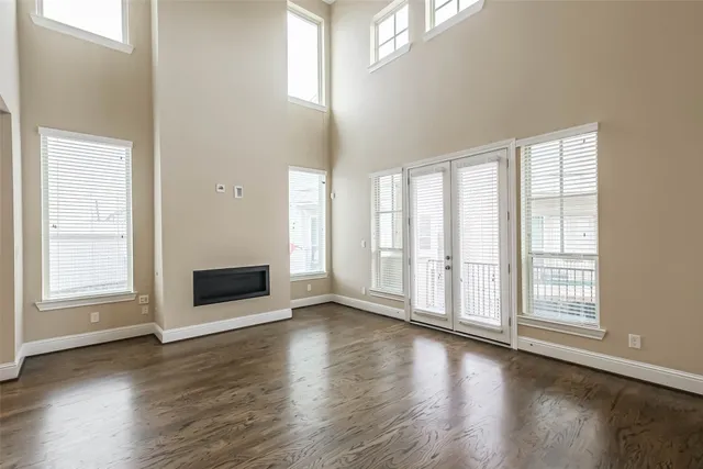 $479,900 | 6011 Kansas Street, Unit C, Houston, TX 77007