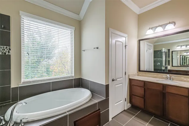 $479,900 | 6011 Kansas Street, Unit C, Houston, TX 77007