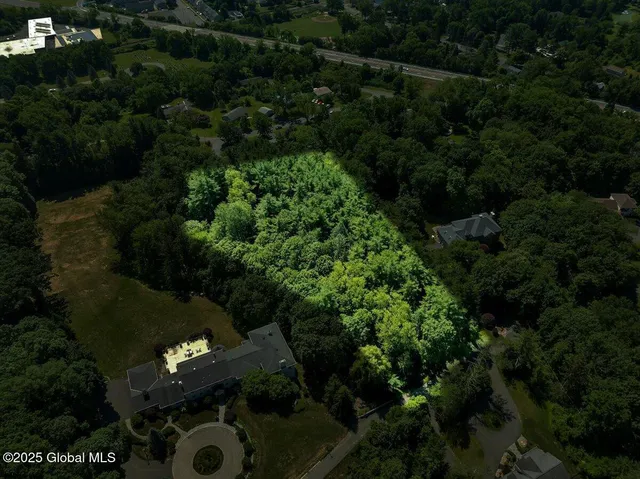 $300,000 | 112 Woods Lane, Menands, NY 12204