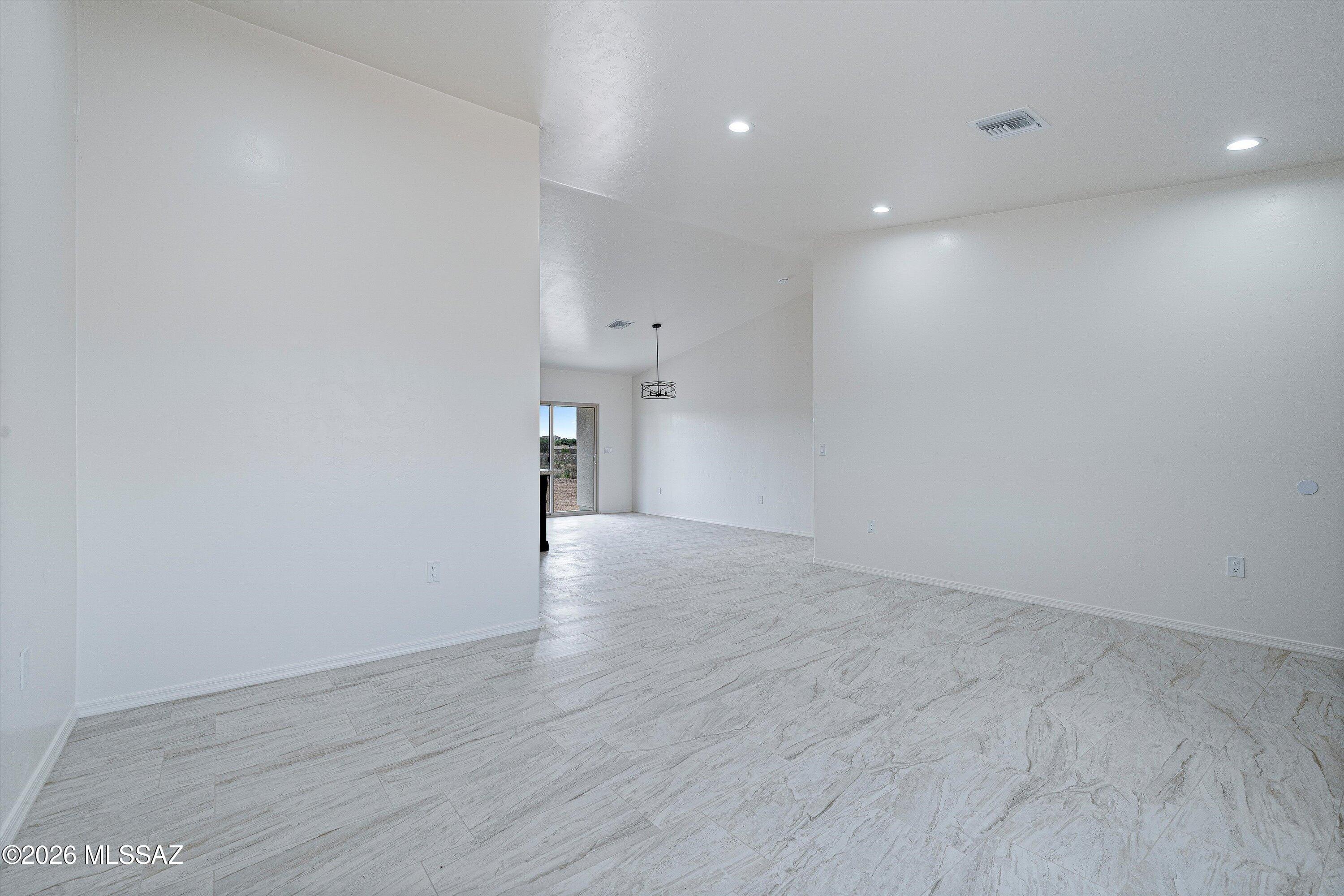 225 Calle Ranuculo Rio Rico, AZ 85648 - Photo 7 of 34