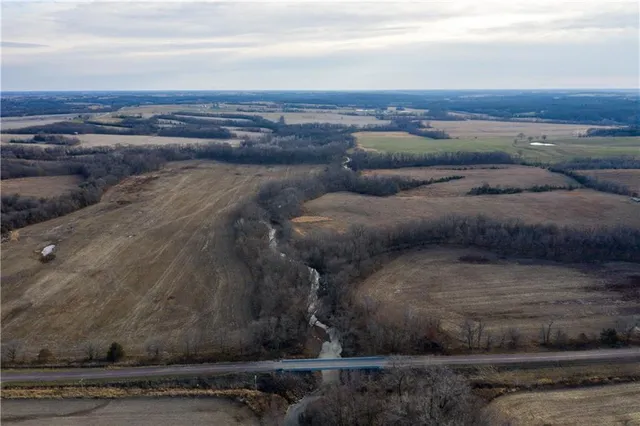 $704,000 | 0 West State M Highway, Eagleville, MO 64442