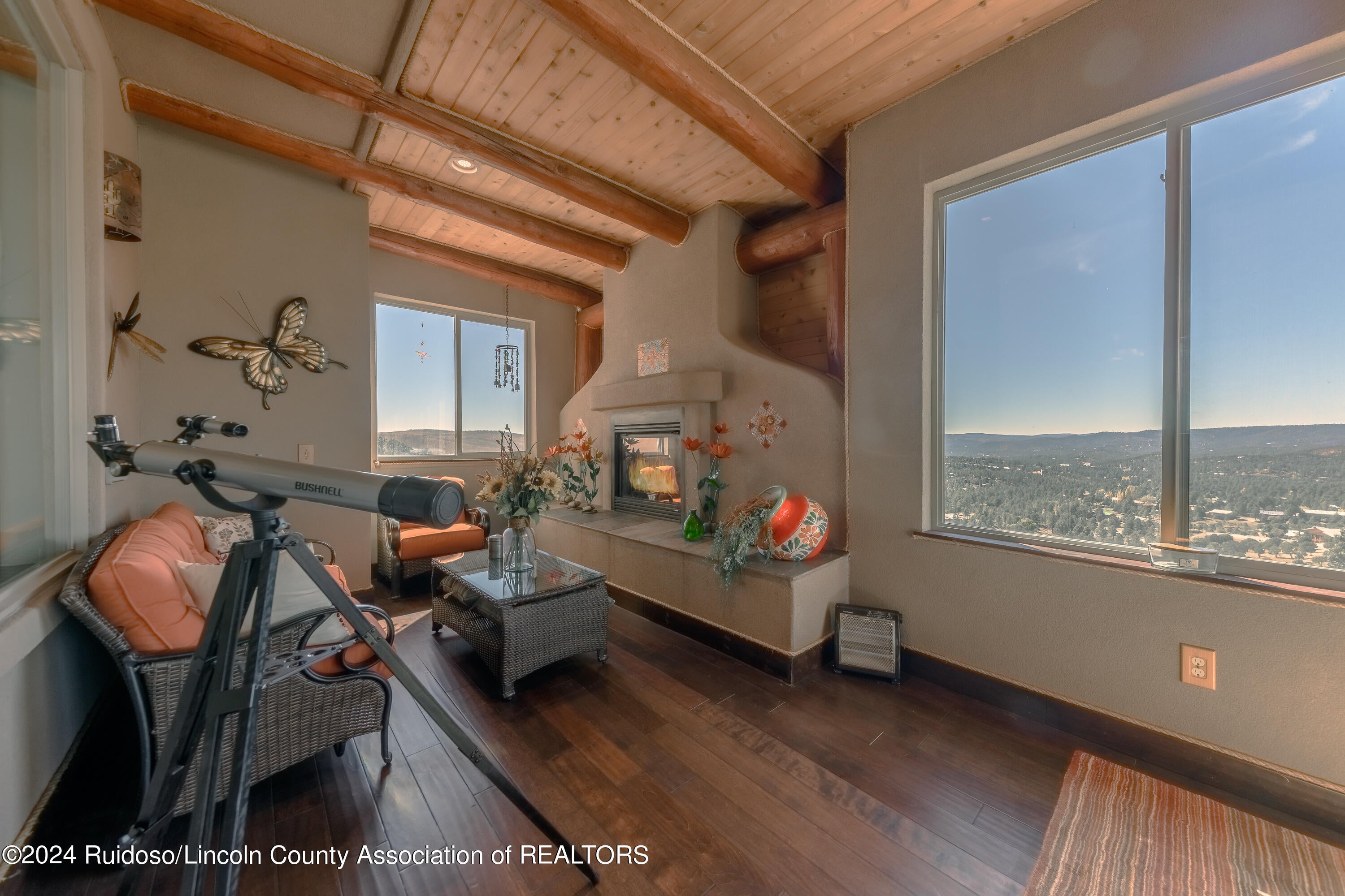 125 Top Side Drive Ruidoso, NM 88345 - Photo 17 of 50 Sitting Room