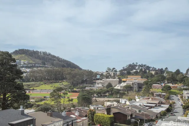 $1,199,000 | 5004 Diamond Heights Boulevard, San Francisco, CA 94131