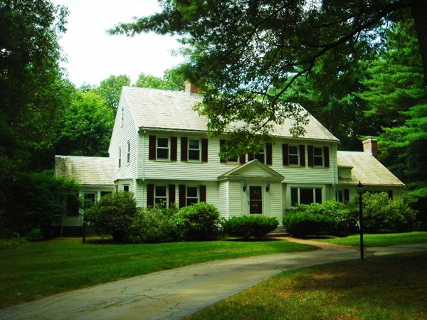 116 Edmunds Road Wellesley, MA 02481 - Photo 1 of 14 a front view of a house with a yard