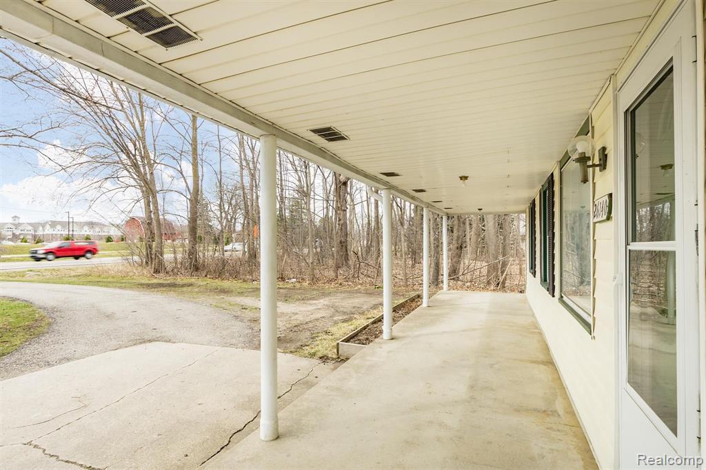 26140 Beck Road Novi, MI 48374 - Photo 2 of 18