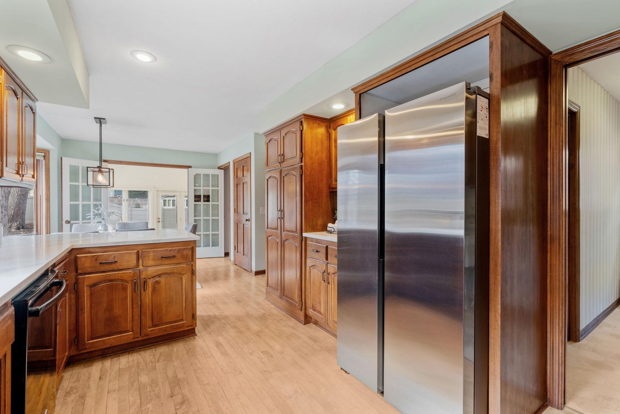 7714 Gleason Road Edina, MN 55439 - Photo 24 of 51 Gallery Image 24