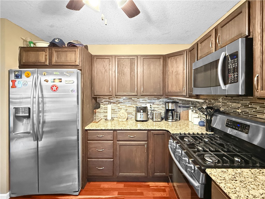 56 Sundale Drive Decatur, IL 62521 - Photo 9 of 21 Gallery Image 9