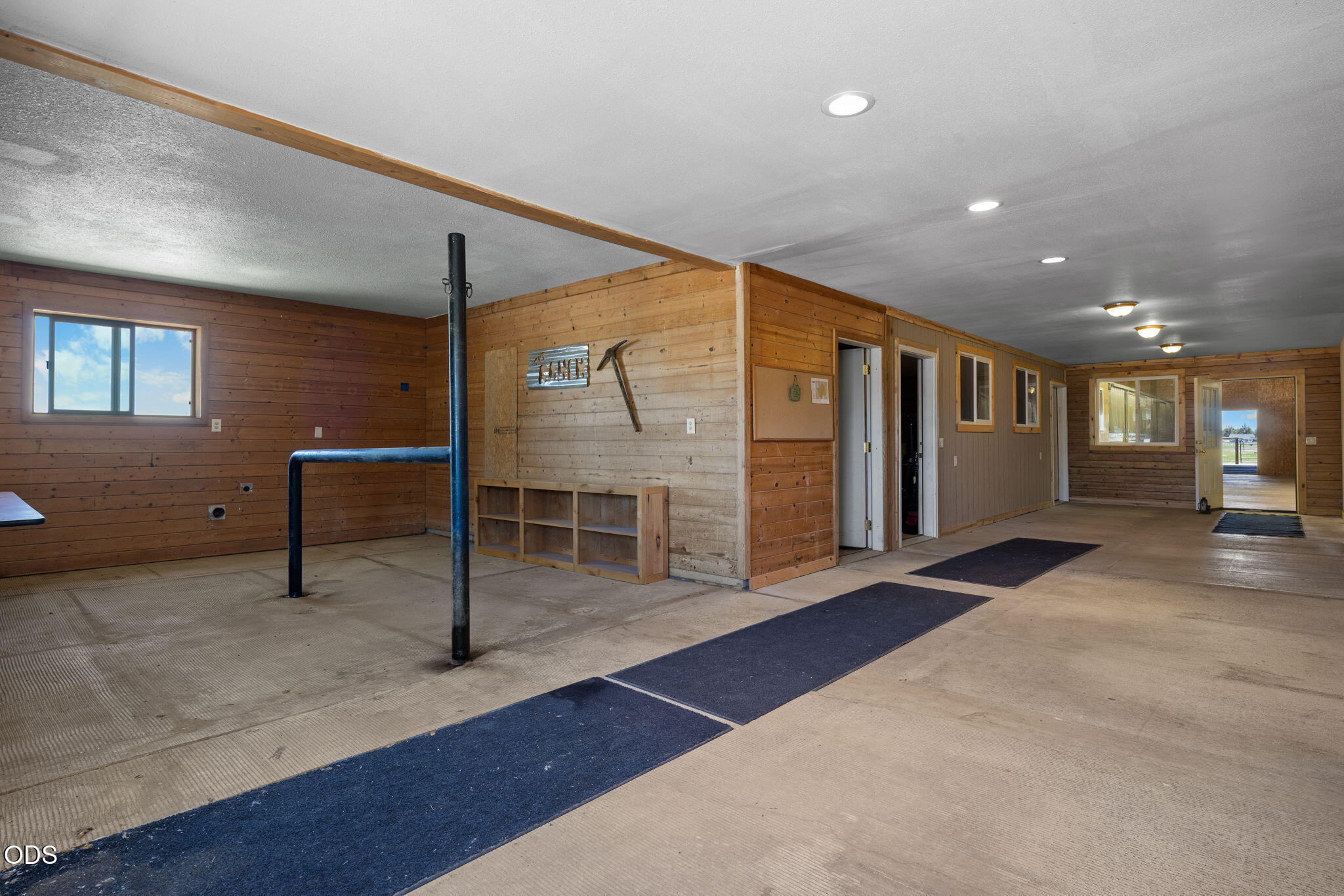 24605 Dodds Road Bend, OR 97701 - Photo 54 of 67