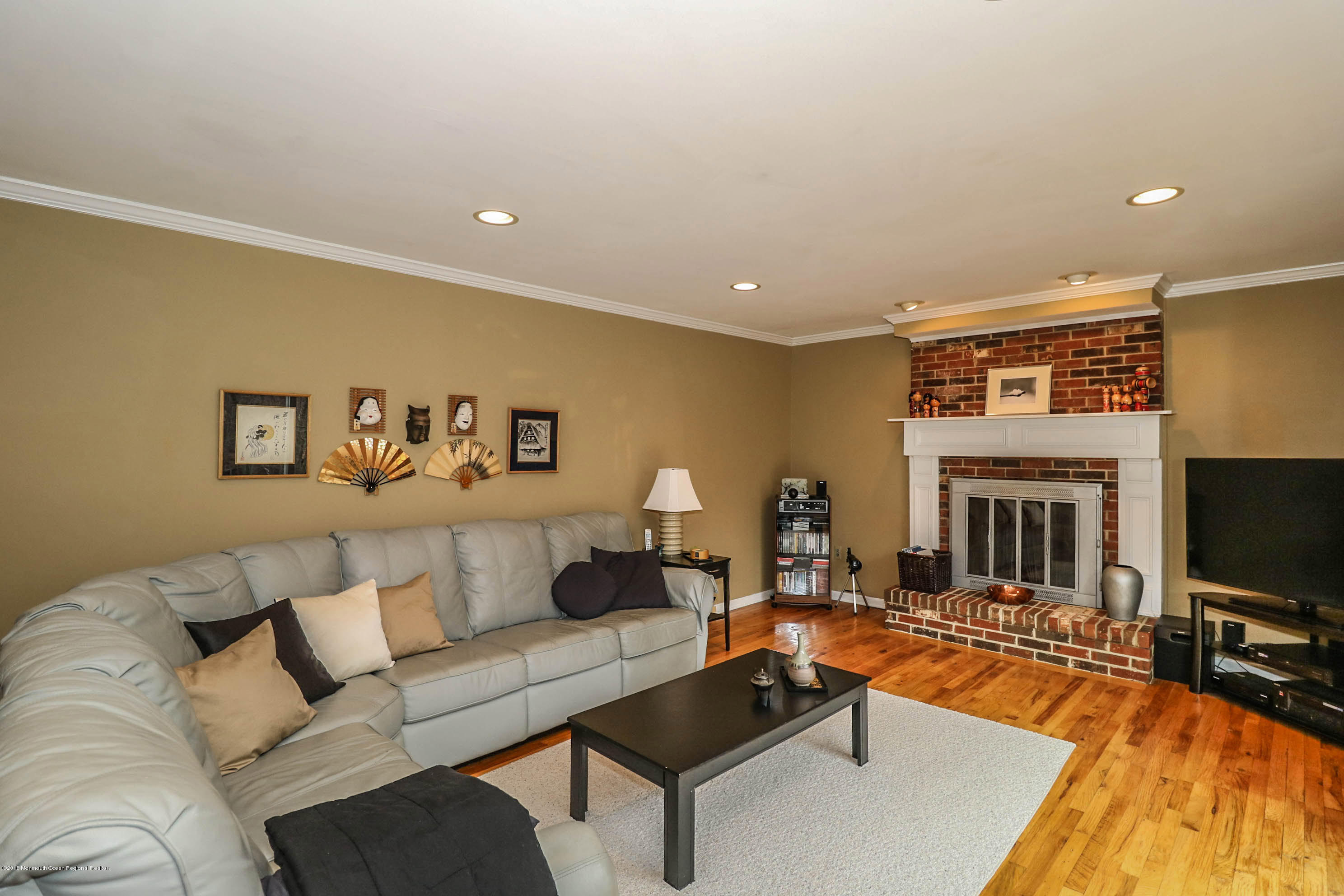 17 Yellowbrook Road Marlboro, NJ 07746 - Photo 17 of 59 Family Room 2