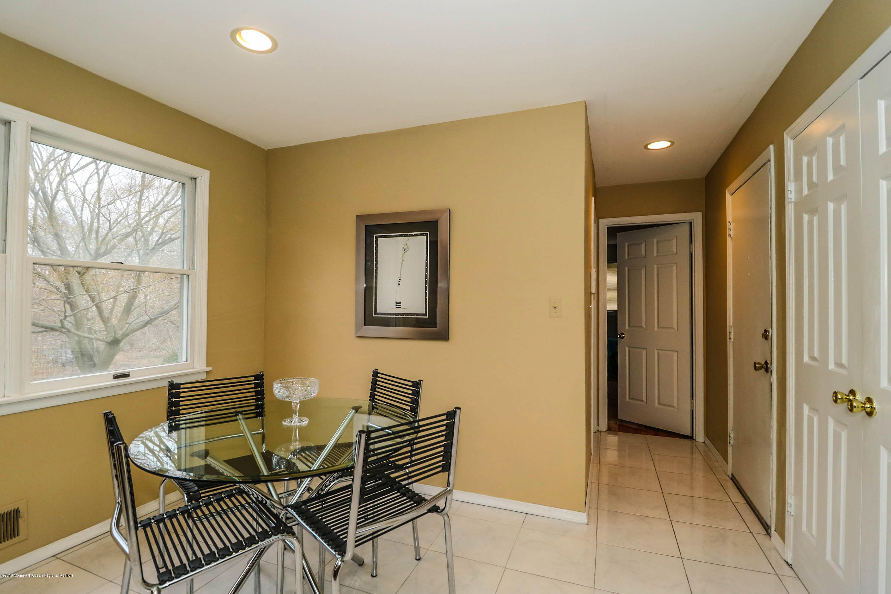 17 Yellowbrook Road Marlboro, NJ 07746 - Photo 28 of 59 Kitchen 8