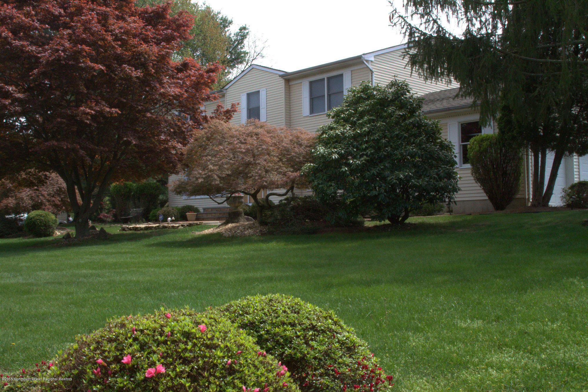 17 Yellowbrook Road Marlboro, NJ 07746 - Photo 10 of 59 IMG_5511