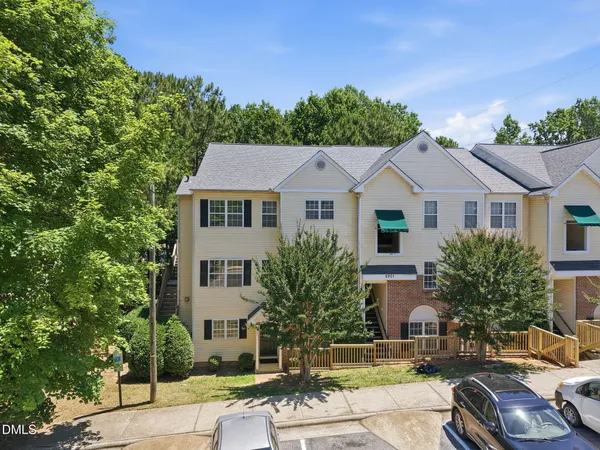 $225,000 | 2201 Mountain Mist Court, Raleigh, NC 27603
