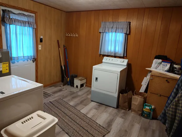 $315,000 | 11090 Woodstock Road, Garden Prairie, IL 61038