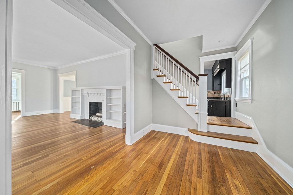 52 Highfield Road Quincy, MA 02169 - Photo 3 of 40 Gallery Image 3