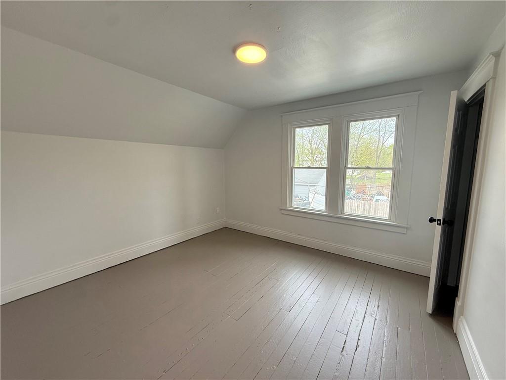 422 Prospect Street Sharon, PA 16146 - Photo 7 of 9