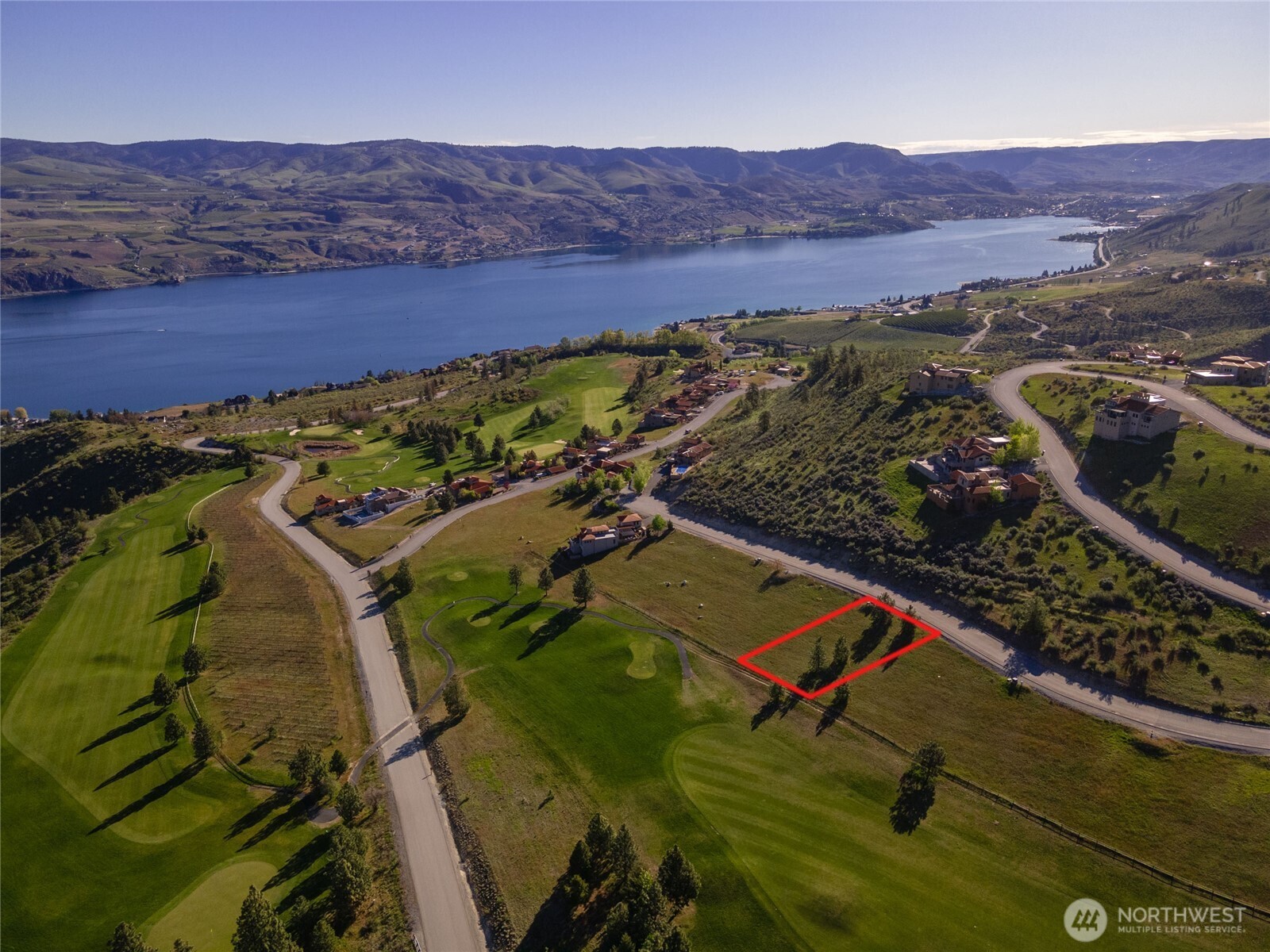 322 Paintbrush Road Chelan, WA 98816 - Photo 26 of 26 an aerial view of a pool table and mountain view